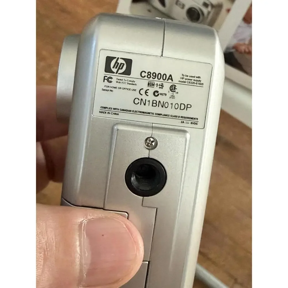 Hp Photosmart 318 Digital Camera Compact Point & Shoot Vintage In The Box
